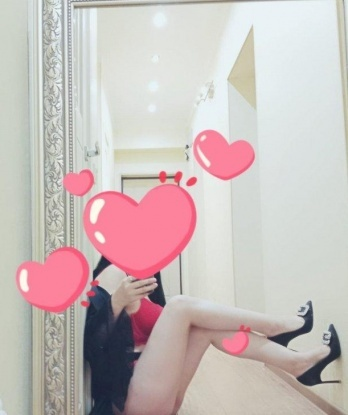 🌹
Мои услуги включают классический и эротический массаж, игры ролевые, стриптиз, а также фотосессии для тебя и твоего воображения. 📸
У меня есть множество положительных отзывов от моих довольных клиентов, которые оценили мою индивидуальность и профессионализм. 💯
Я живу в Москве и готова встретиться с тобой в любом удобном для тебя месте, чтобы подарить тебе незабываемое время. 🏙️
Не упускай возможность испытать настоящий экстаз! Смотри мои фото и обрати внимание на каждую маленькую деталь. 📷
Ты заслуживаешь самого лучшего, а я знаю, как сделать твои фантазии реальностью. 🌟 Жанна